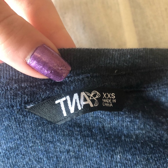 Navy blue TNA long sleeve - Picture 4 of 4